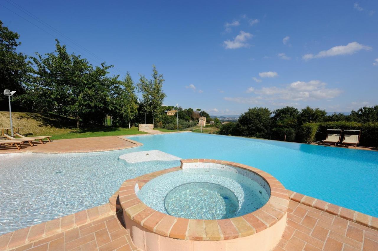 Agriturismo Il Vecchio Mandorlo Περούτζια Εξωτερικό φωτογραφία